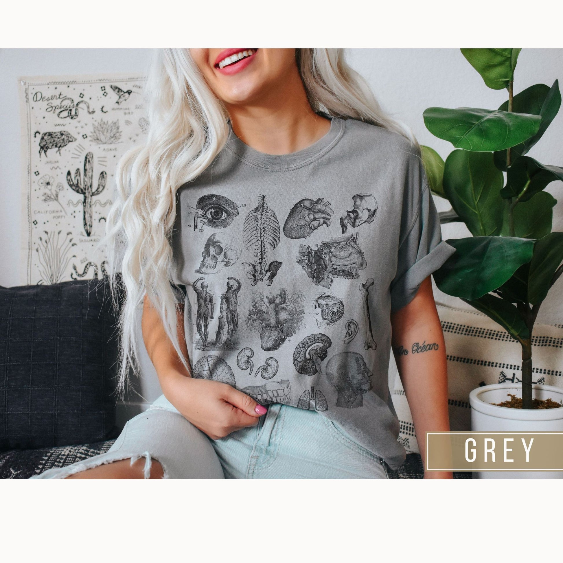 Anatomy Sketch Graphic T-shirt In Grey