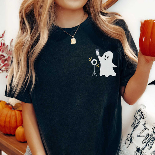 Influencer Cute Ghost Halloween Shirt in Black