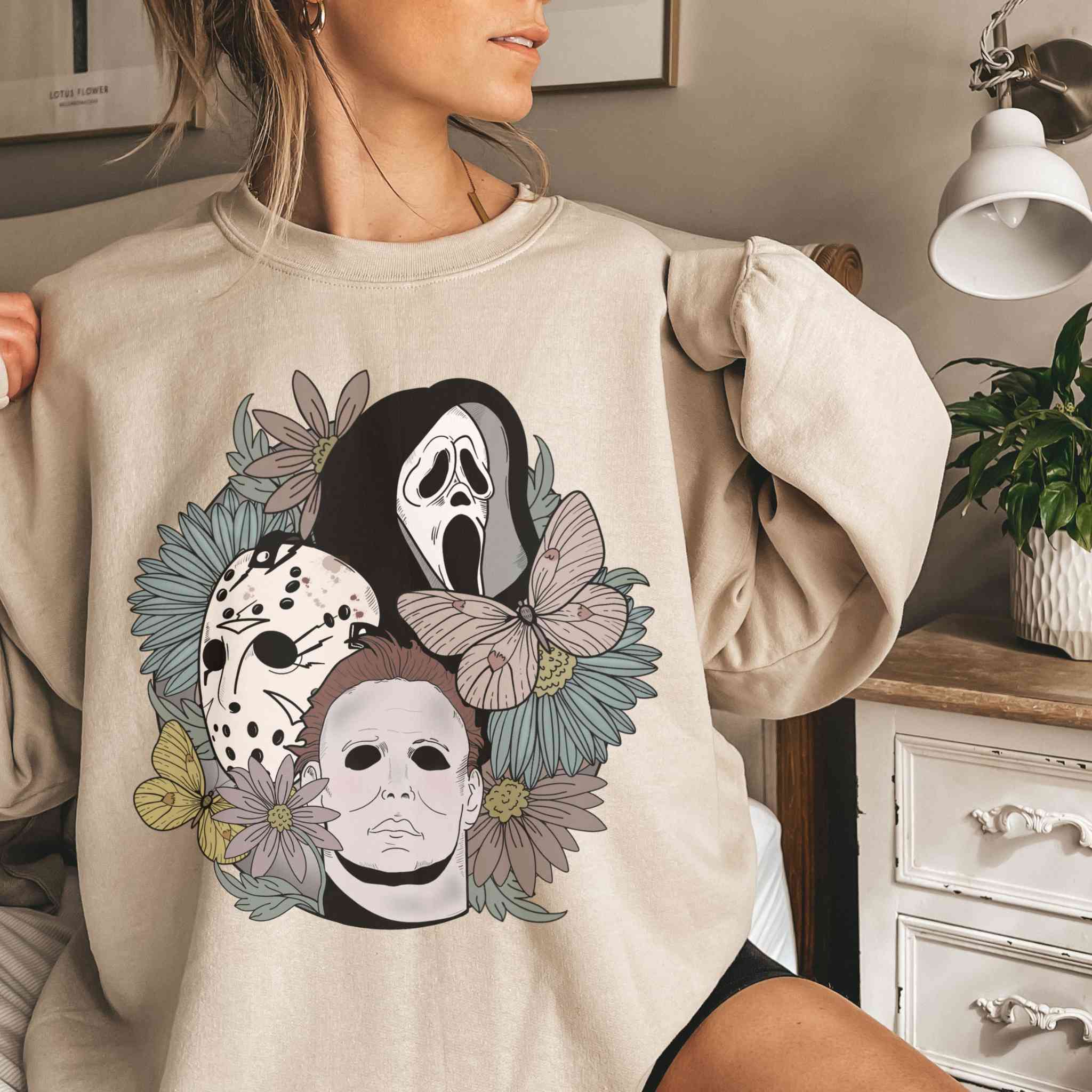 Halloween Horror Movie Floral Tie Dye Bleached Crewneck online Sweatshirt Large